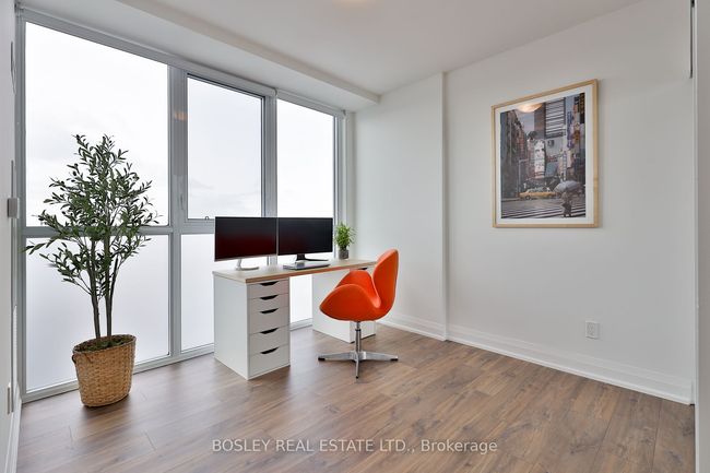 2109 - 1461 Lawrence Ave W, Condo with 3 bedrooms, 3 bathrooms and null parking in Toronto ON | Image 30