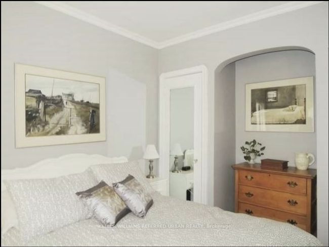 UNIT-2 - 2017 Avenue Rd, Home with 1 bedrooms, 1 bathrooms and null parking in North York ON | Image 4