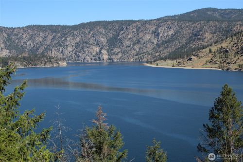 39395 Bluff Overlook Pt N, Lincoln, WA, 99147 | Card Image