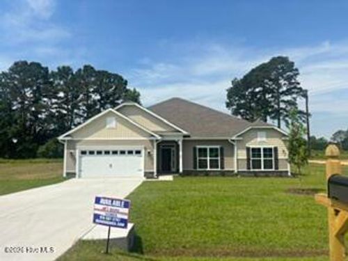 284 Eastwood Dr, Wallace, NC, 28466-9252 | Card Image