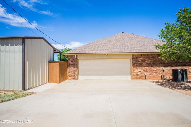 2409 Juniper Dr, House other with 3 bedrooms, 2 bathrooms and null parking in Lamesa TX | Image 44