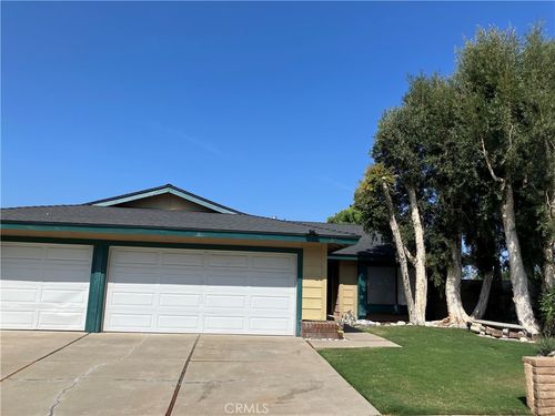 690 N Ranchroad Dr, Orange, CA, 92869-2013 | Card Image