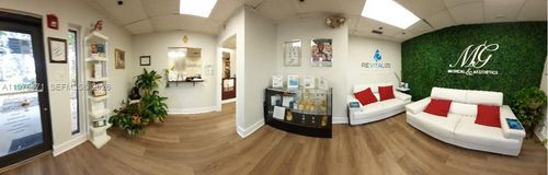 1821 Nw 123rd Ave, Pembroke Pines, FL, 33026-3825 | Card Image