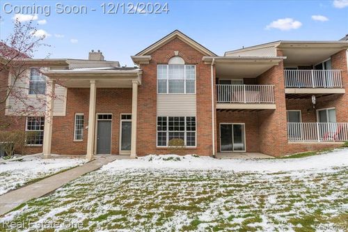 34-1818 Flagstone Circle, Rochester, MI, 48307 | Card Image