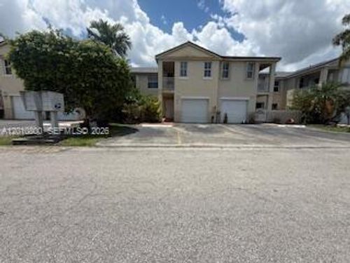 6-9167 Fontainebleau Blvd, Miami, FL, 33172-6316 | Card Image