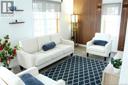 5 Rue Elizabeth, Sainte Anne de Madawaska, NB, E7E1G8 | Card Image