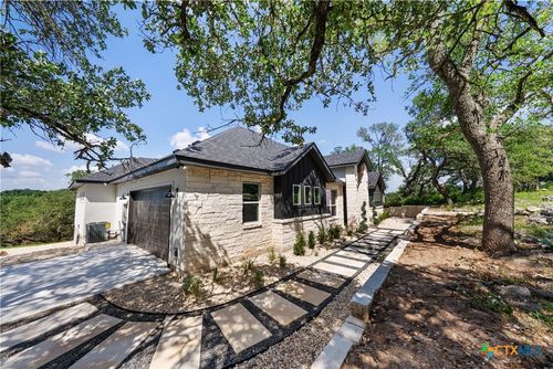 375 Shady Holw, New Braunfels, TX, 78132-2314 | Card Image