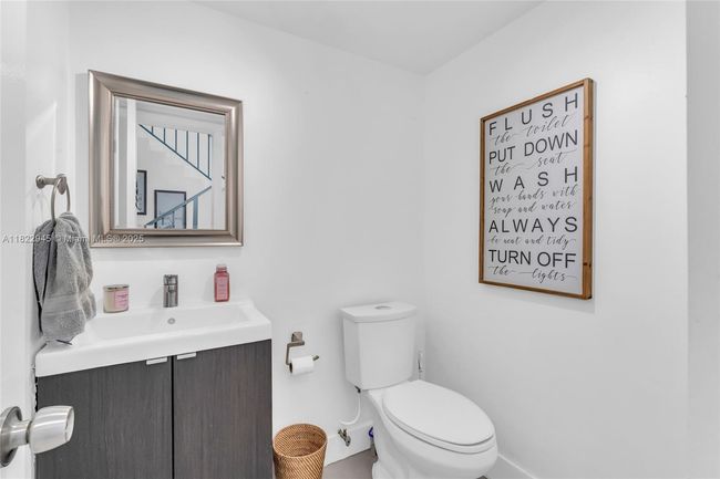 6728 Sw 140 Th Ct, Townhouse with 3 bedrooms, 3 bathrooms and null parking in Miami FL | Image 16
