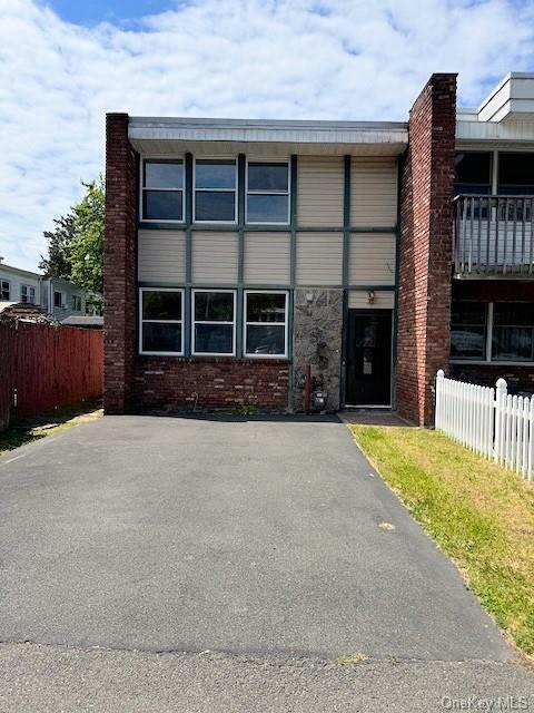 Coolidge Ct, Haverstraw, NY 10927