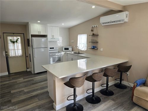 4701 Leilani Ln, BONITA SPRINGS, FL, 34134-7133 | Card Image