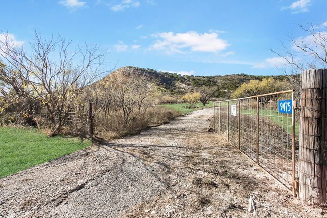 9475 N Us Highway 377, House other with 3 bedrooms, 2 bathrooms and 5 parking in Junction TX | Image 30