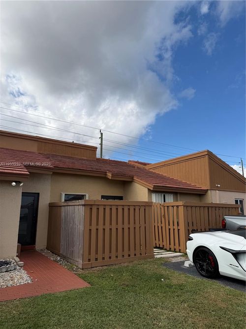 1194 Sw 135th Pl, Miami, FL, 33184-1843 | Card Image