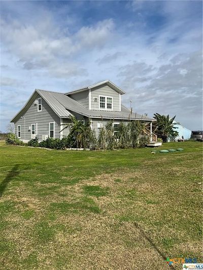 23401 & 23405 State Highway 172, House other with 3 bedrooms, 2 bathrooms and null parking in Port Lavaca TX | Image 1