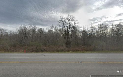 5690 N Highway 35, Alvin, TX, 77511 | Card Image