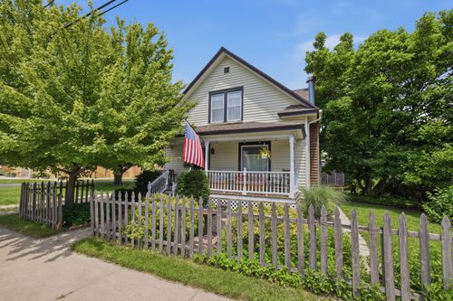 24 Ash St W, Three Oaks, MI, 49128-1204 | Card Image