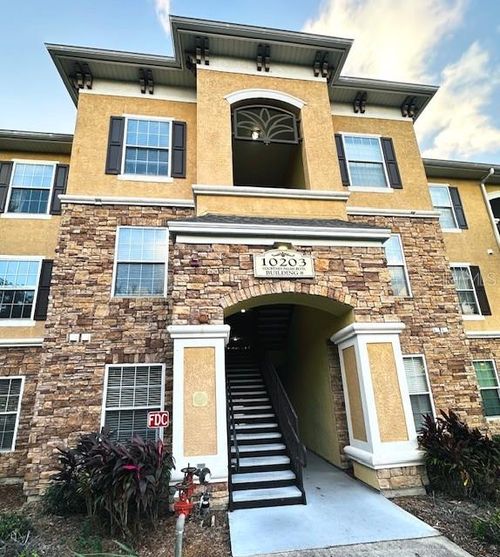 202-10203 Courtney Palms Blvd, TAMPA, FL, 33619-8543 | Card Image