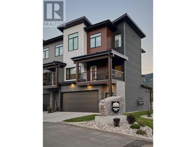 201 - 700 Riverside Way, Townhouse with 4 bedrooms, 4 bathrooms and 4 parking in Fernie BC | Image 1