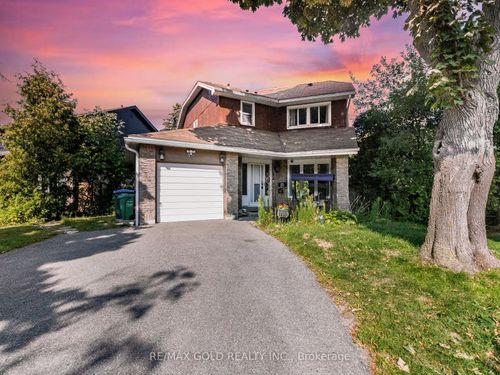 30 Longbourne Cres, Brampton, ON, L6S2R9 | Card Image