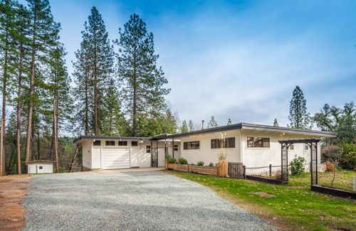 13081 Pine Cone Circle, Grass Valley, CA, 95945 | Card Image