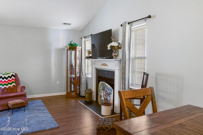 121 Lawndale Ln, House other with 3 bedrooms, 2 bathrooms and 2 parking in Sneads Ferry NC | Image 11