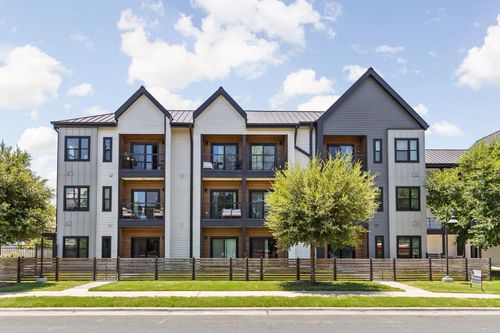 apt-106-3101 Govalle Ave, Austin, TX, 78702-3036 | Card Image