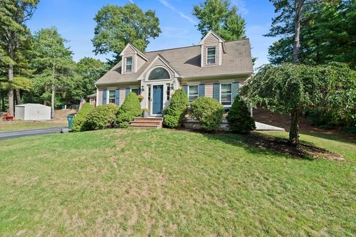 35 Saw Mill Dr, Plymouth, MA, 02360 | Card Image