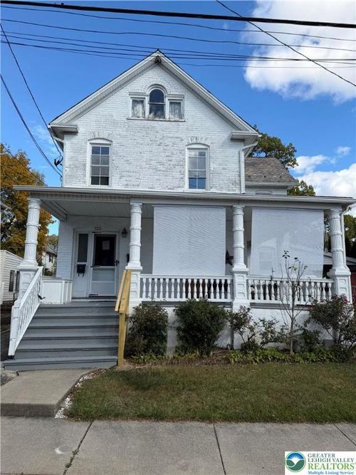 a-125 Front St, Bangor, PA, 18013-1325 | Card Image