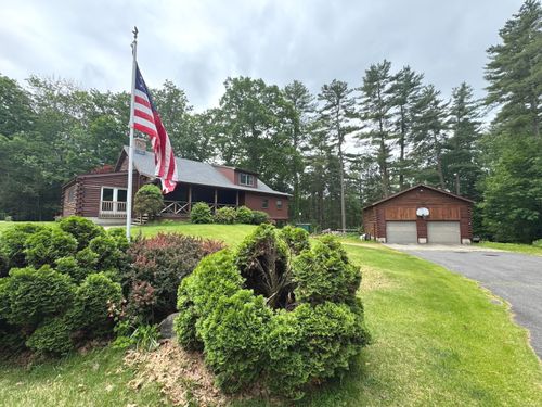 6 Crow Hill Rd, Stafford Springs, CT, 06076-3124 | Card Image