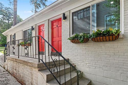 b-2240 Stephen Long Dr Ne, Atlanta, GA, 30305-4325 | Card Image