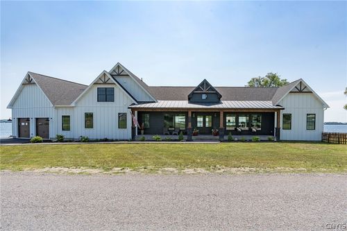 17797 County Route 59, Dexter, NY, 13634-2029 | Card Image