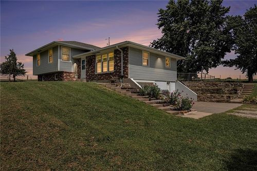 32378 215th St, Easton, KS, 66020-7230 | Card Image