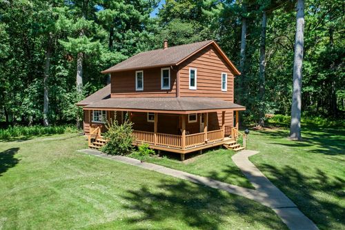 38251 Jivaro St Nw, Dalbo, MN, 55017-8702 | Card Image