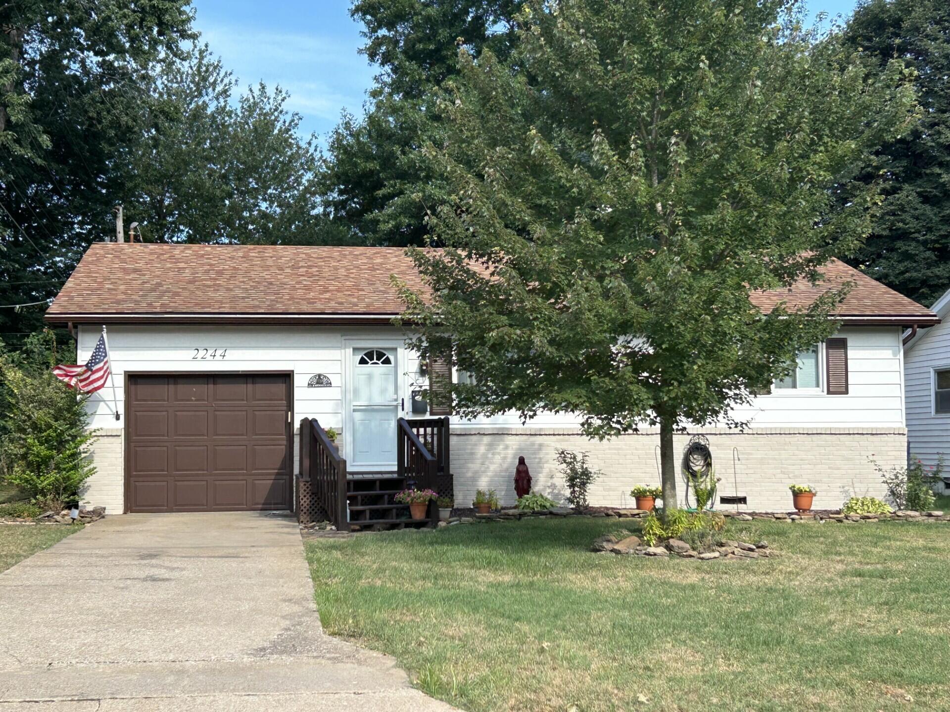 Delaware Ave, Springfield, MO 65804