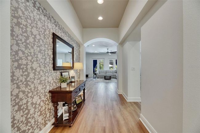 foyer | Image 10