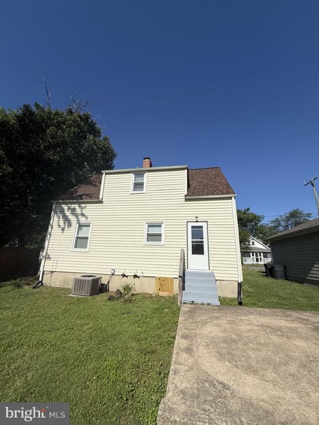 711 Taggart St, House other with 2 bedrooms, 1 bathrooms and null parking in COLONIAL BEACH VA | Image 23
