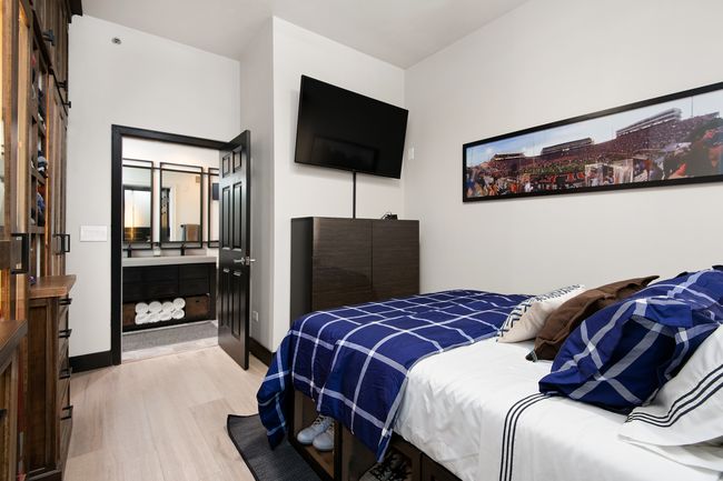 APT-802 - 340 W Superior St, Condo with 1 bedrooms, 1 bathrooms and 1 parking in CHICAGO IL | Image 11