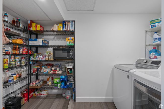 Pantry/Laundry room | Image 12