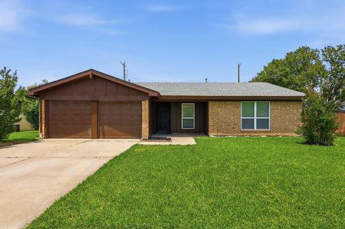 1909 Schumac Lane, Bedford, TX, 76022 | Card Image