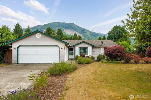 650 Elwell Ave, Darrington, WA, 98241-7731 | Card Image