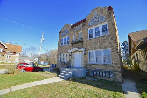 4480 N Hopkins St, Milwaukee, WI, 53209-5966 | Card Image