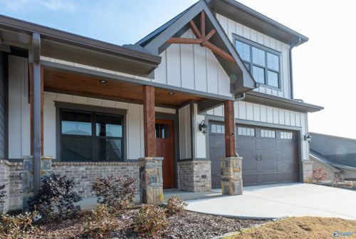 109 Whistling Straits Way, Guntersville, AL, 35976-0500 | Card Image