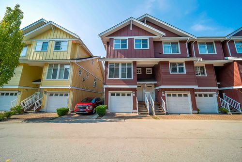 68-935 Ewen Ave, New Westminster, BC, V3M0A1 | Card Image