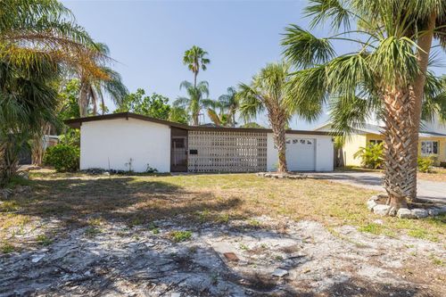328 Tallahassee Dr Ne, ST PETERSBURG, FL, 33702-3726 | Card Image