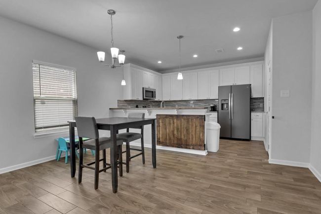 Dining area | Image 7