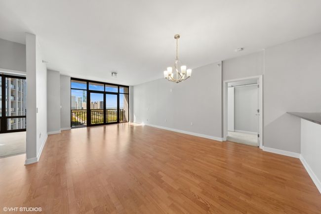 APT-1902 - 233 E 13 Th St, Condo with 2 bedrooms, 2 bathrooms and 2 parking in Chicago IL | Image 5