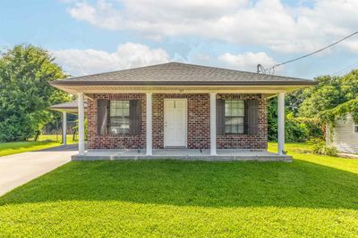 207 Authement Street, House other with 3 bedrooms, 2 bathrooms and null parking in Houma LA | Image 1