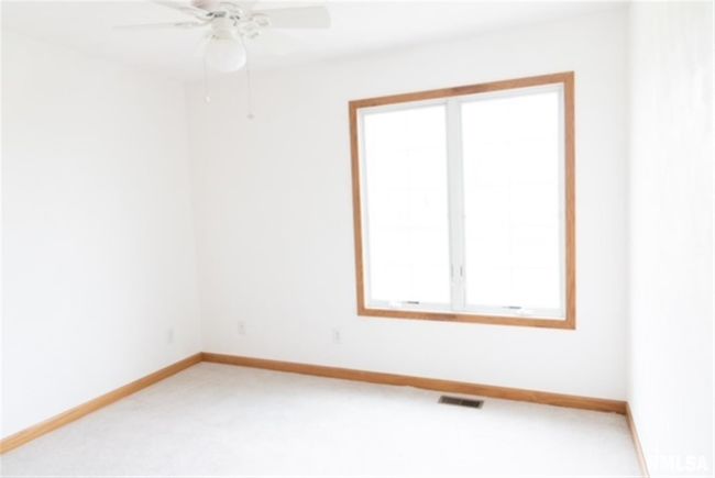 27605 Allens Grove Road, House other with 3 bedrooms, 4 bathrooms and null parking in Donahue IA | Image 7