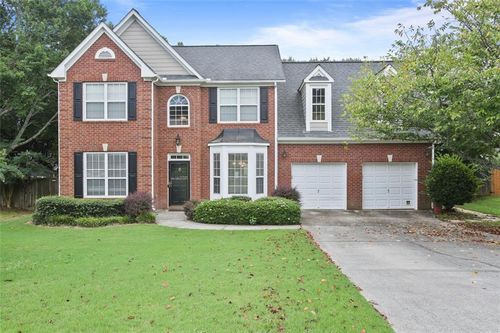 2643 Whispering Pines Dr, Grayson, GA, 30017-2859 | Card Image