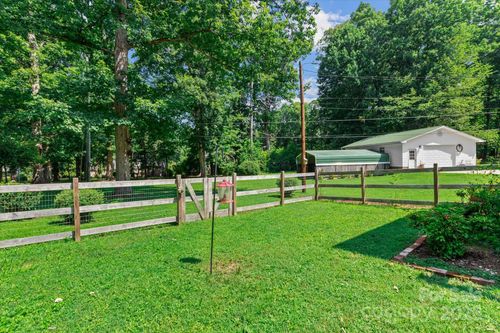 119 Kathland Ave, Thomasville, NC, 27360-2612 | Card Image
