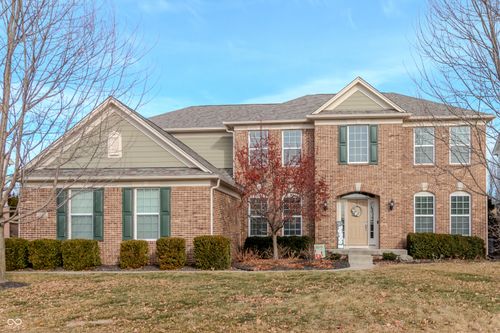 9280 Windrift Way, Zionsville, IN, 46077-8993 | Card Image